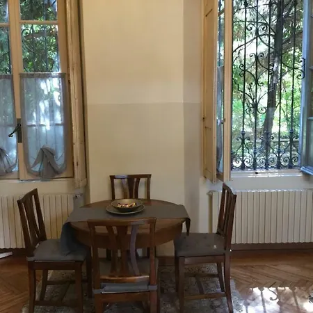 Lo Studio Del Pittore Apartment *