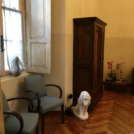 Lo Studio Del Pittore *